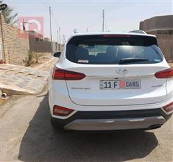 هيونداي سانتافي